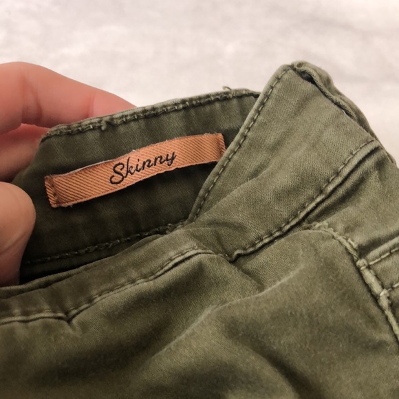ZARA Green Jeans ๐๐ - Picture 6 of 7
